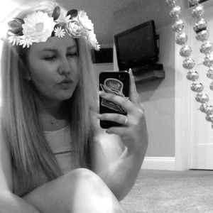 Meet your Posher, Renee